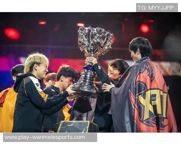 s15电竞总决赛探讨FPX战术布局与团队协作的成功之道 s15电竞总决赛探讨FPX战术布局与团队协作的成功之道