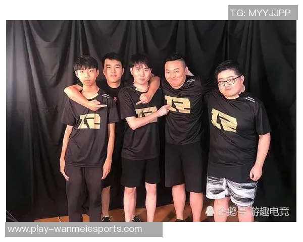电竞比分分析和平精英战术探讨RNG中路突破的成功之道